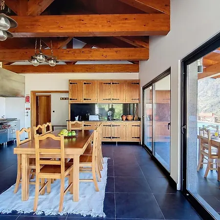 Holiday home Quinta Do Conde By Lovelystay Faja do Penedo